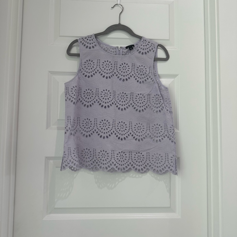 Lavender‎ Sleeveless Eyelet Top